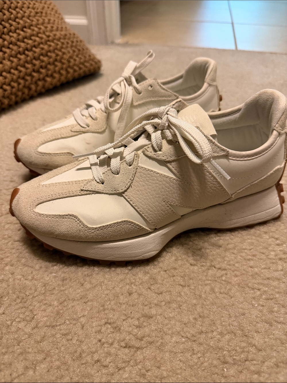 New Balance Women’s Cream & Gum Sole Retro Runner Sneakers
